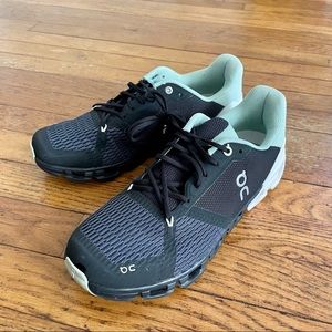 On Cloudflyer 2.0 - Women's 9.5